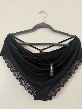NWT Adore Me Black Ruched Strappy Back Lace Trim Panties 3X
